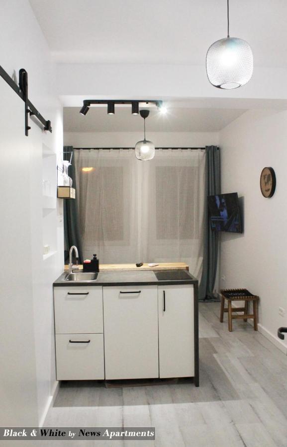 Black & White - News Apartment Βουκουρέστι Εξωτερικό φωτογραφία