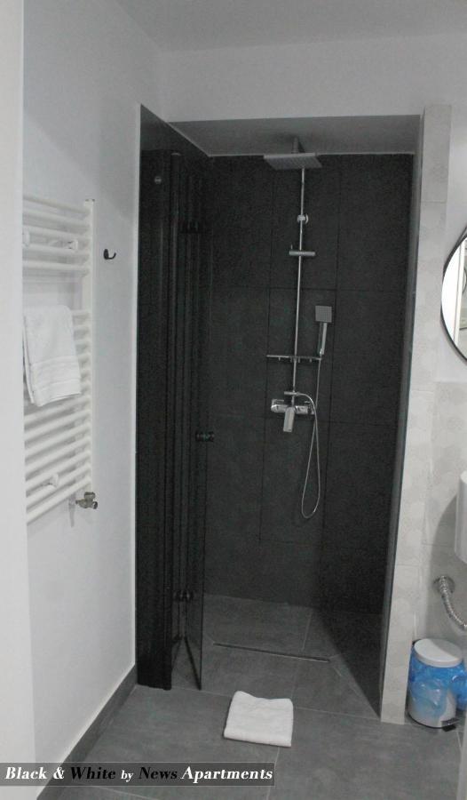 Black & White - News Apartment Βουκουρέστι Εξωτερικό φωτογραφία