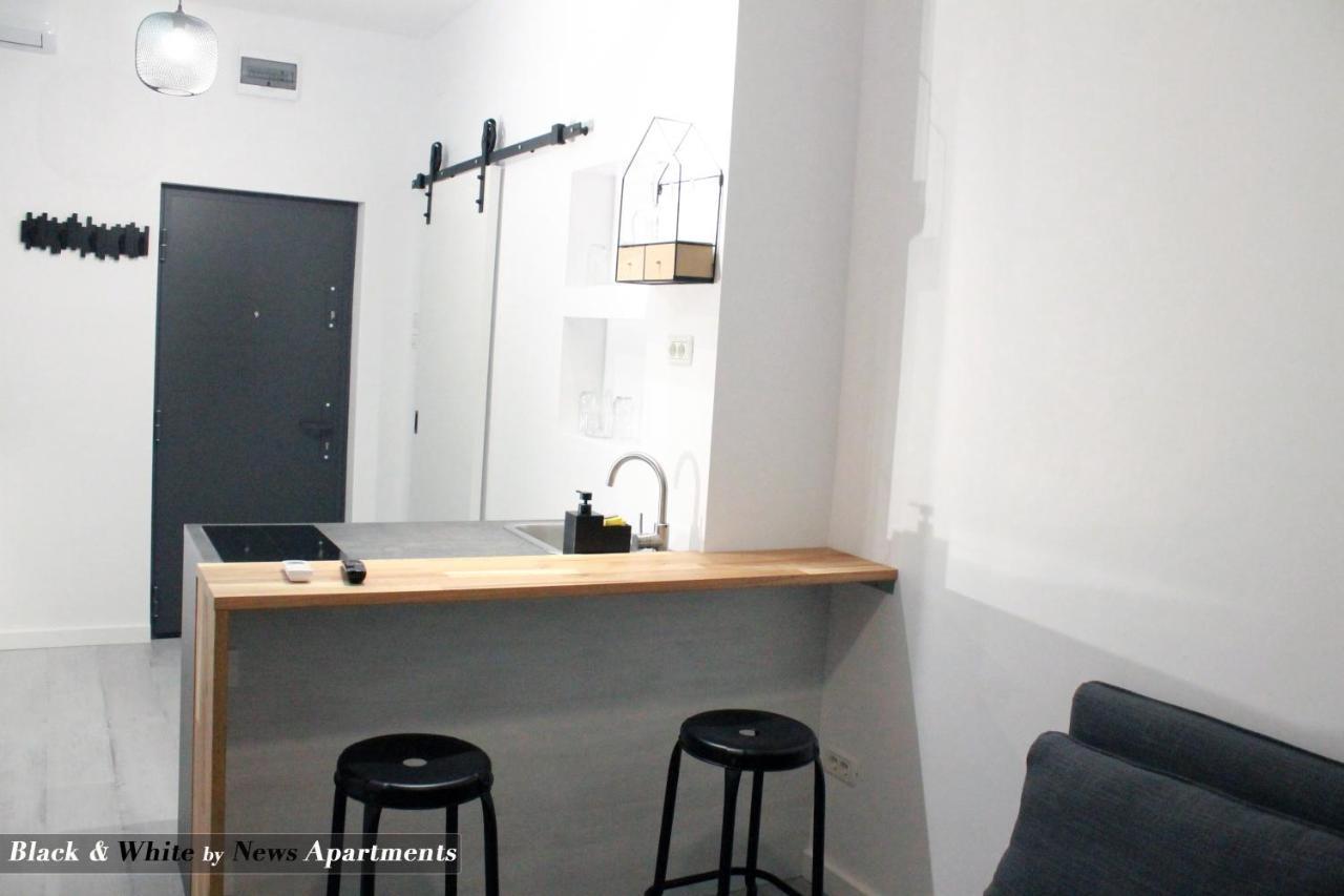 Black & White - News Apartment Βουκουρέστι Εξωτερικό φωτογραφία